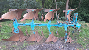 PŁUG EBERHARD 4 skibowy_2004_9 000